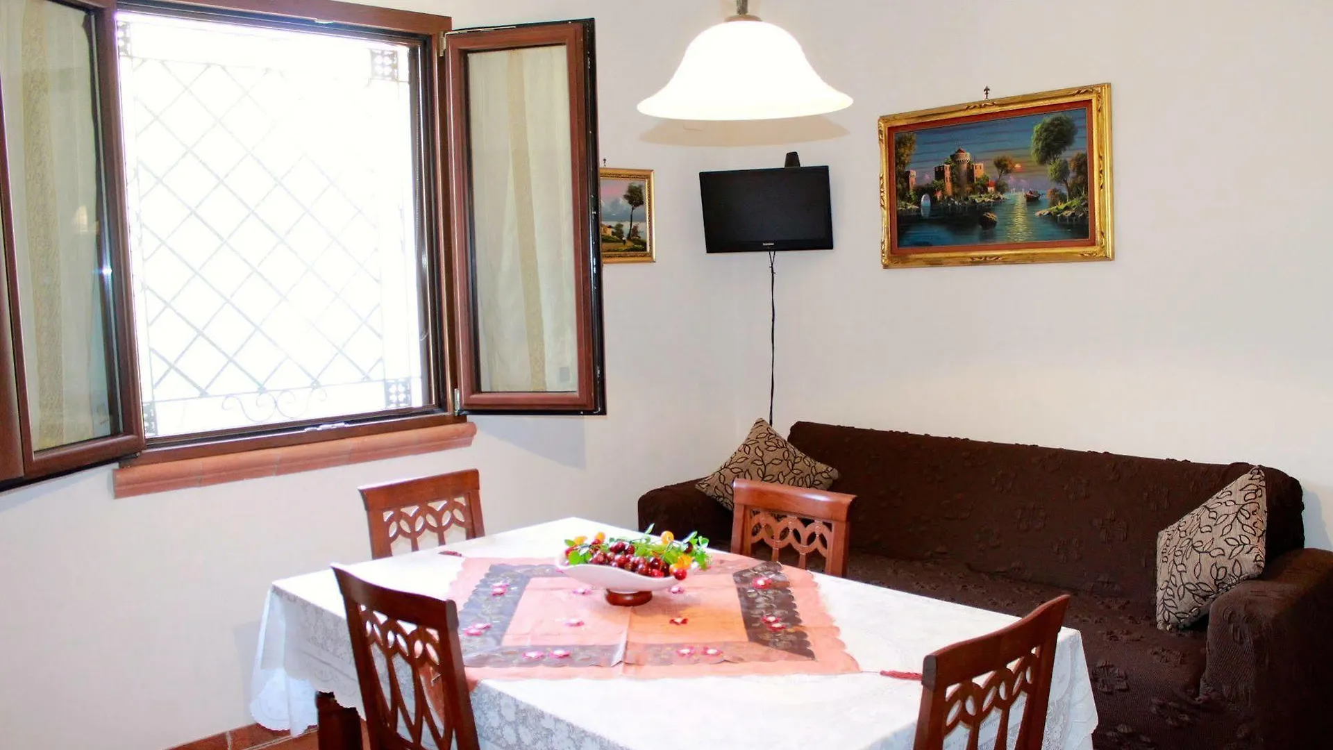 Casale Orioles Guest House Torretta 0*, Torretta (Sicily)